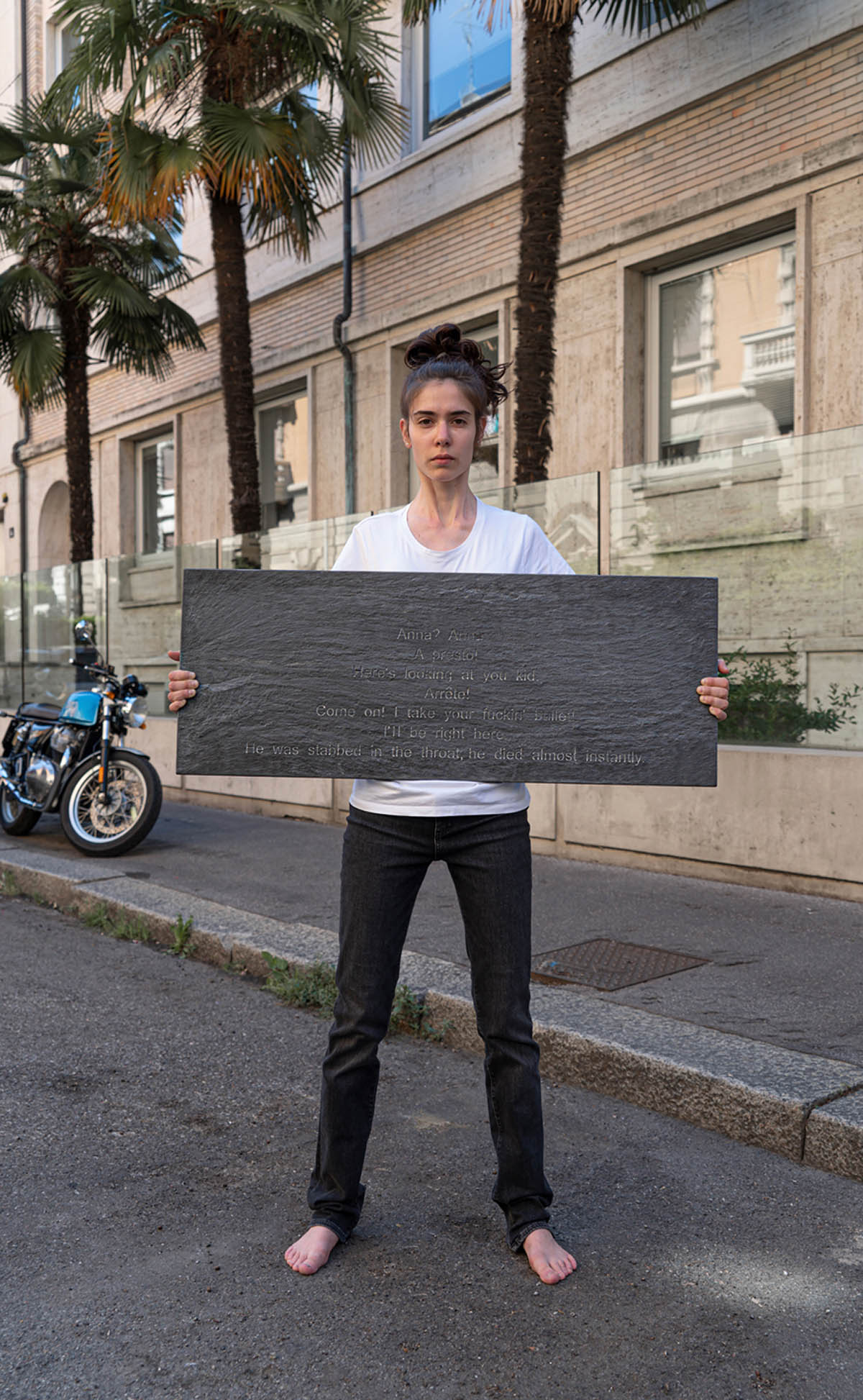 Left & Right: Gaia De Megni, Il peso del tuono, 2021three live acts, three engraved bluestones, three photographies, courtesy the artist and Giorgio Galotti