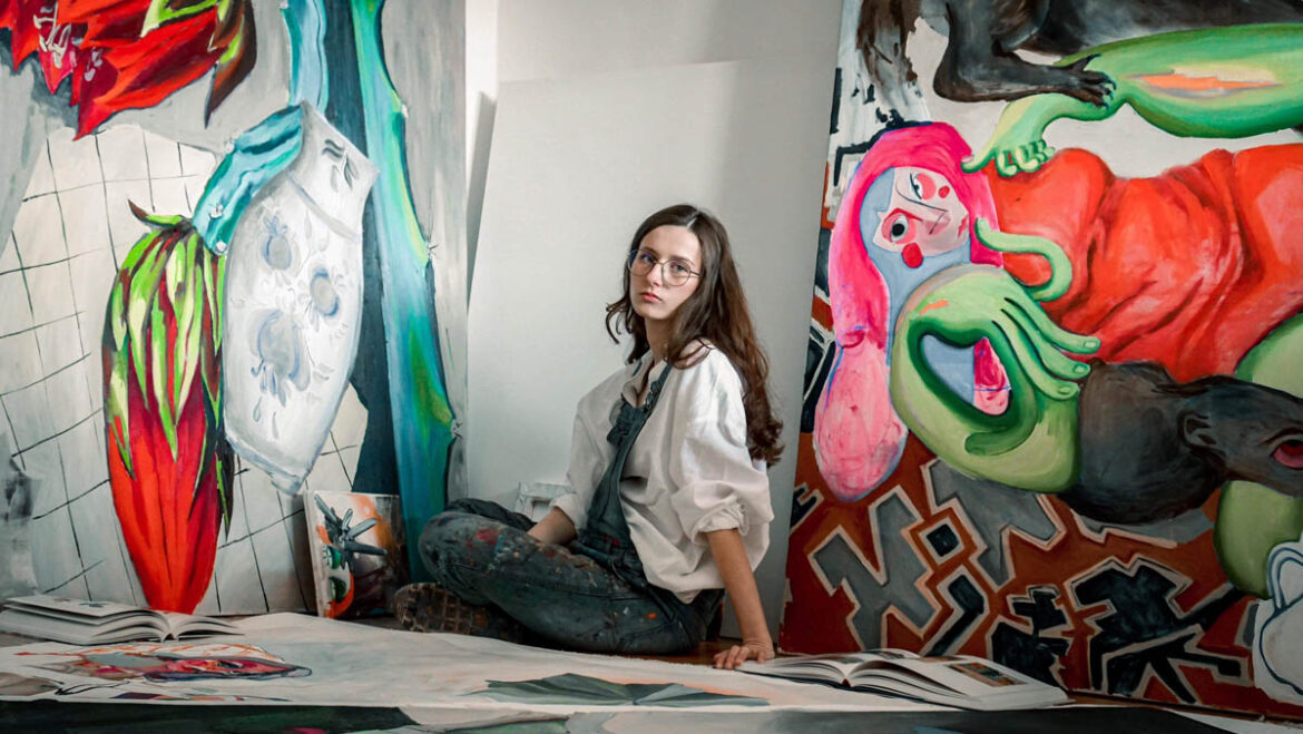 Ioana Tocoaie in her studio