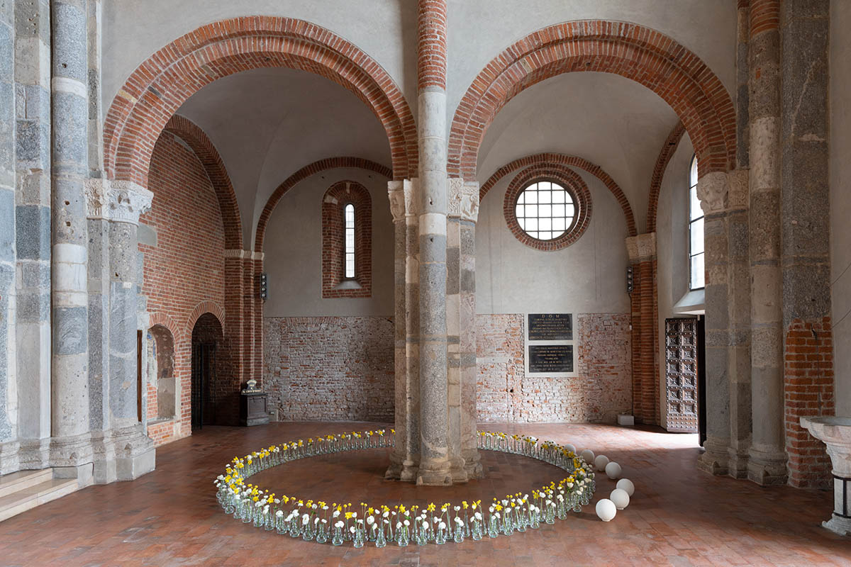 Venere Bugiarda 3023_Aperçues exhibition 2023_Basilica di San Celso__Milano_courtesy the artist and Nembrini Collection_010