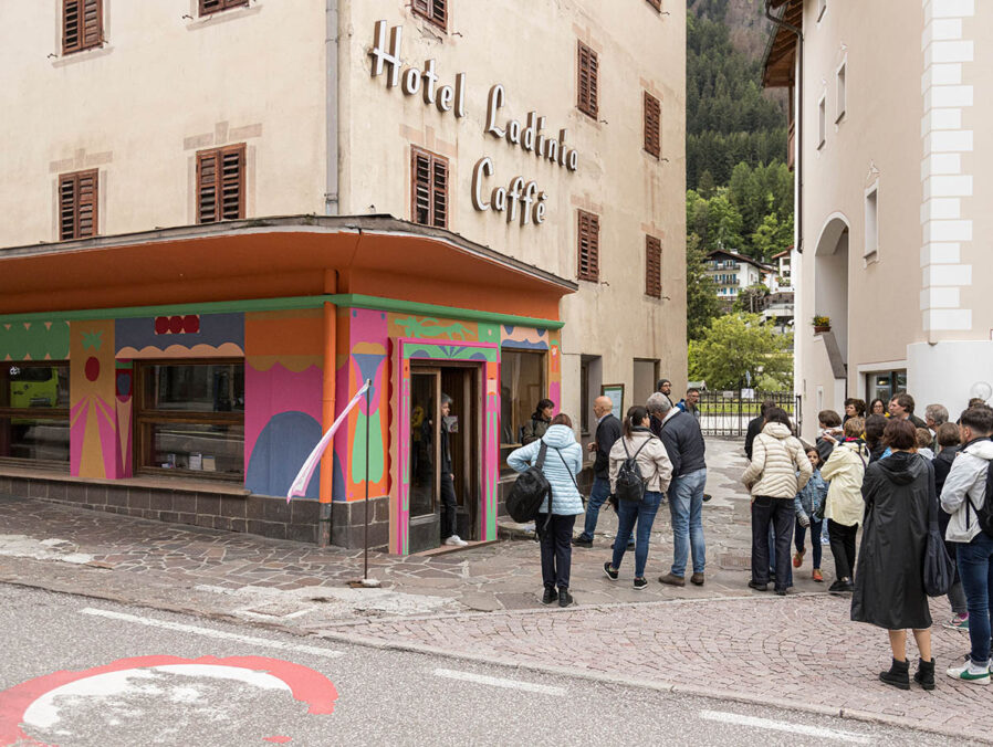 Nassim Azarzar, The Edge of the Forest, 2024. Wallpainting. Variable Dimensions. Commissioned by Biennale Gherdëina 9. Photo by Tiberio Sorvillo
